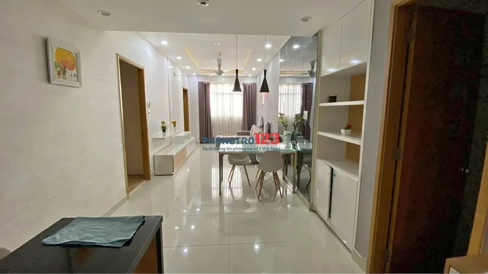 Cho thuê chung cư tại Saigon Pearl, Nguyễn Hữu Cảnh- Căn 2PN giá thuê 17tr/tháng