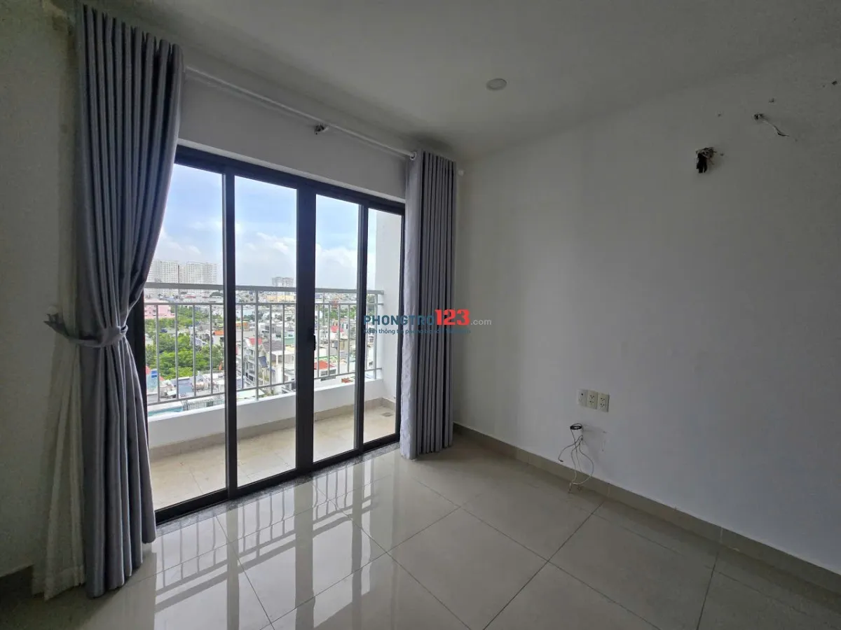 Cho thuê Phúc Yên-3PN, kO nội thất, giá 8 tr/th nhận nhà liền 86m2