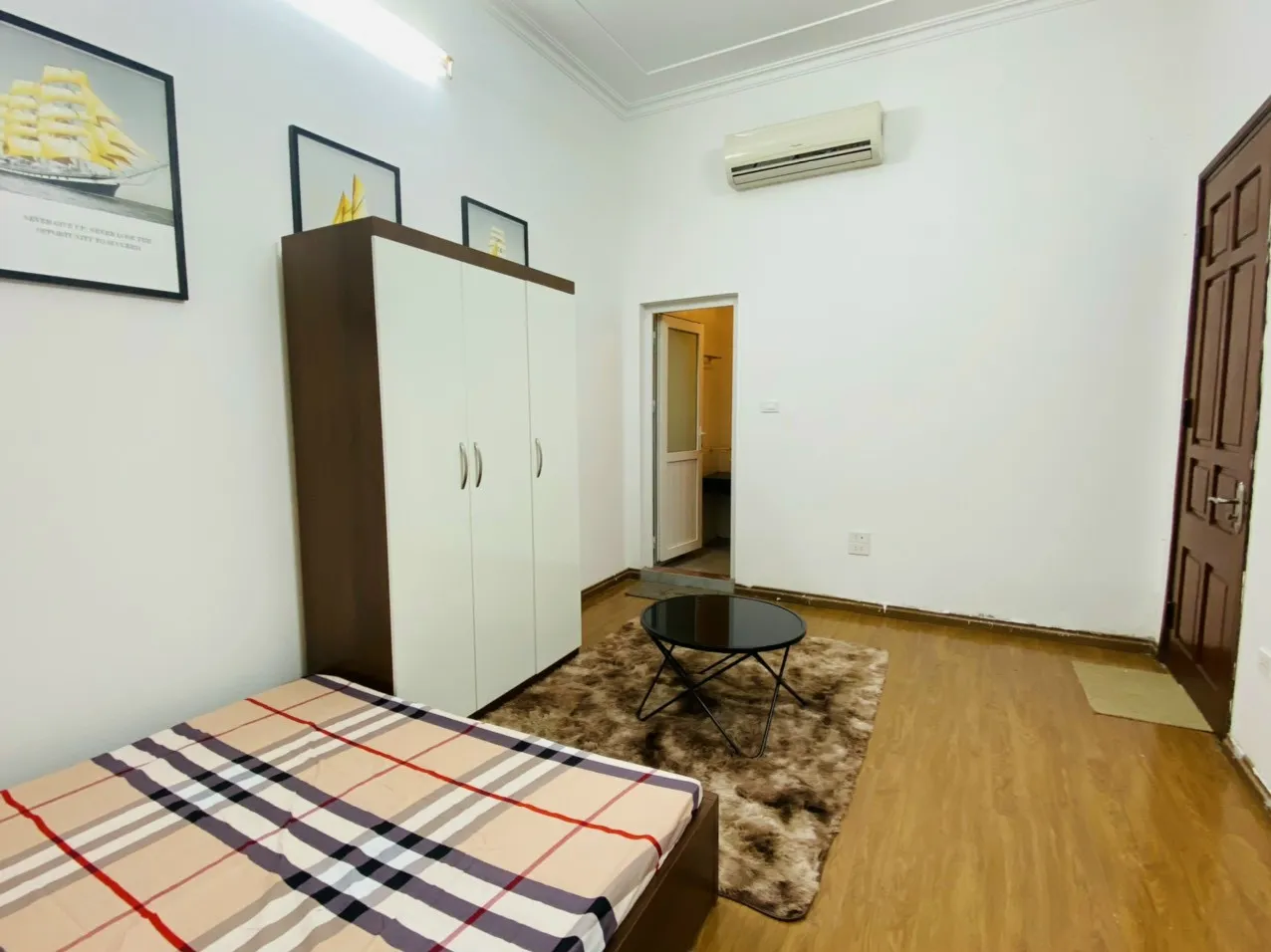 CHO THUÊ PHÒNG TẠI NHÀ SỐ 28 NGÕ 3 PHỐ PHẠM TUẤN TÀI - FULL NỘI THẤT- CÓ CHỖ ĐỖ OTO MIỄN PHÍ