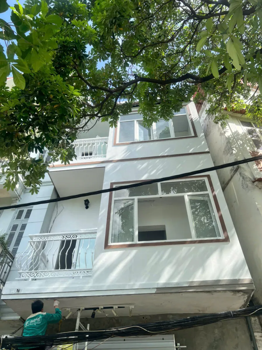 Tầng 2 Nhà mặt hồ Đống Đa