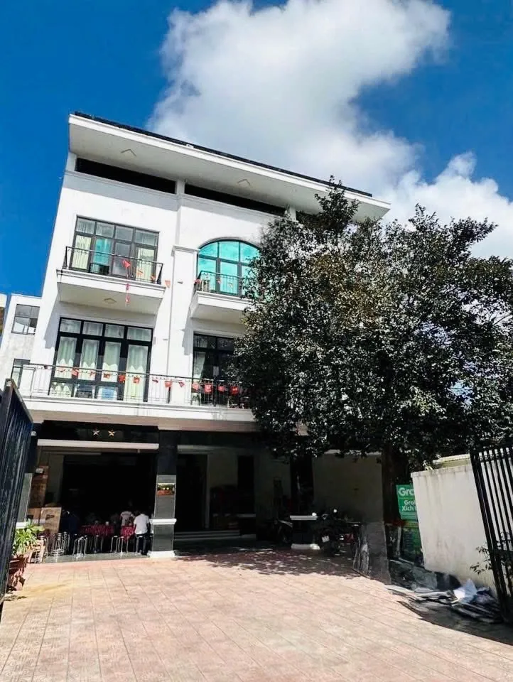 CĂN HỘ MINI-BANCON FULL NỘI THẤT