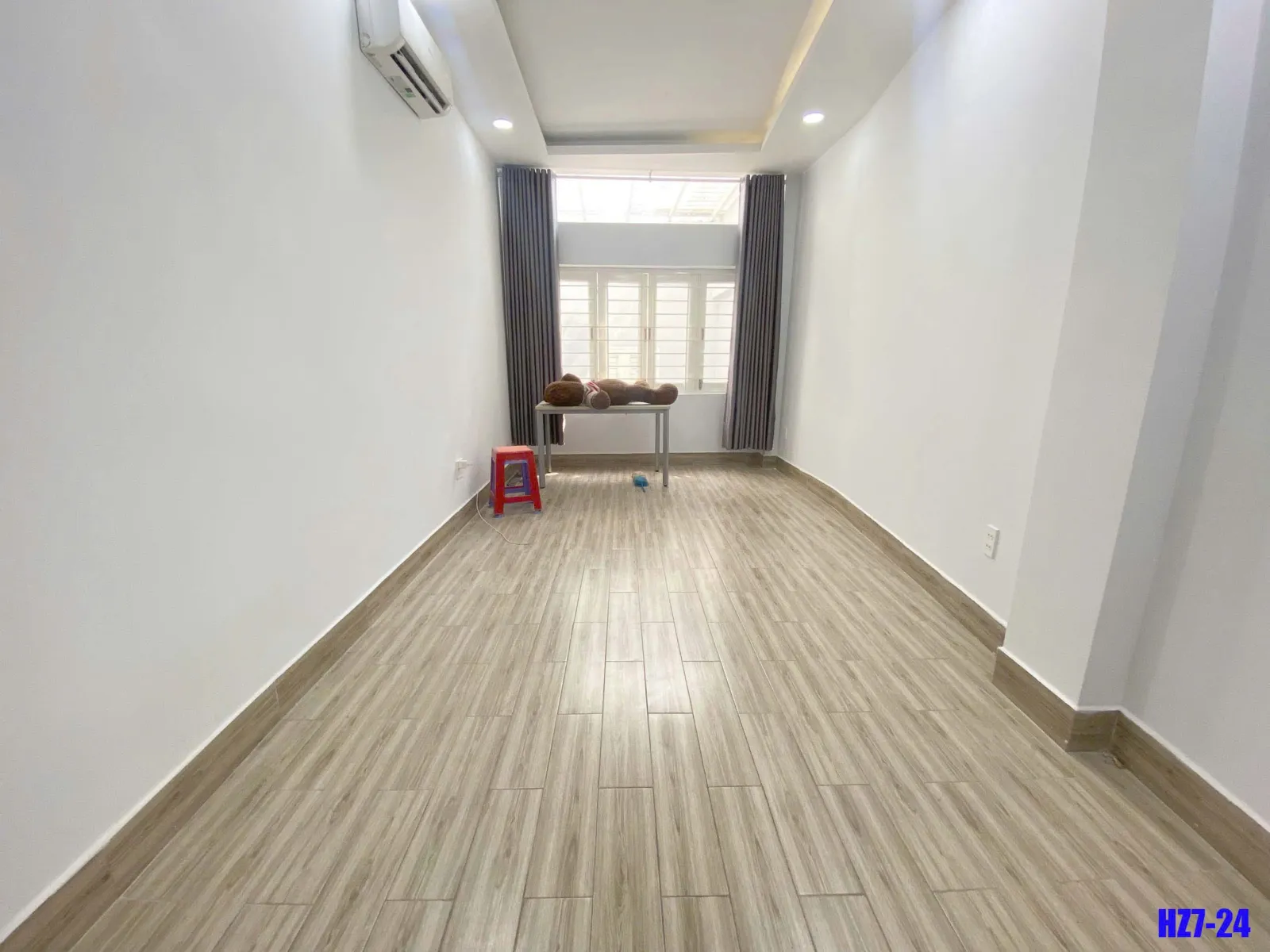 SẴN NHIỀU PHÒNG SIÊU RỘNG