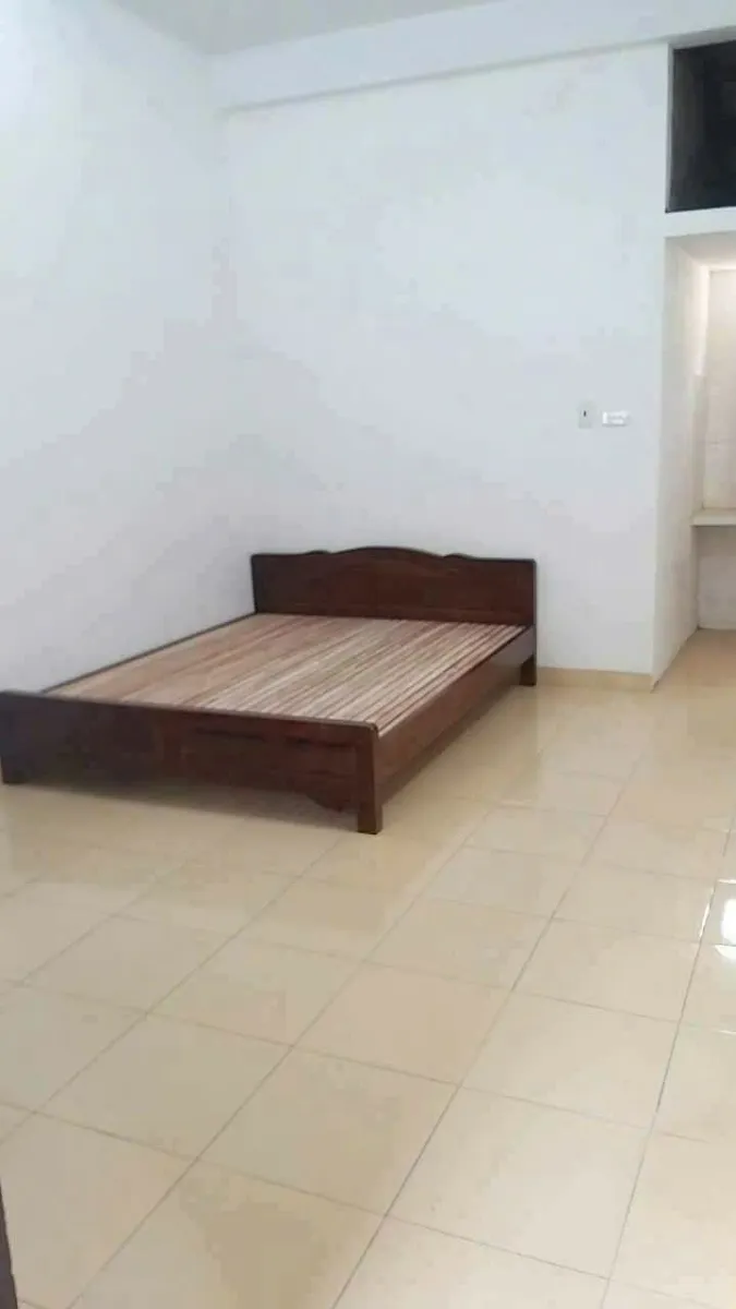 Phòng khép kín, tiện nghi tại Ngõ 1194 Láng, Láng Thượng