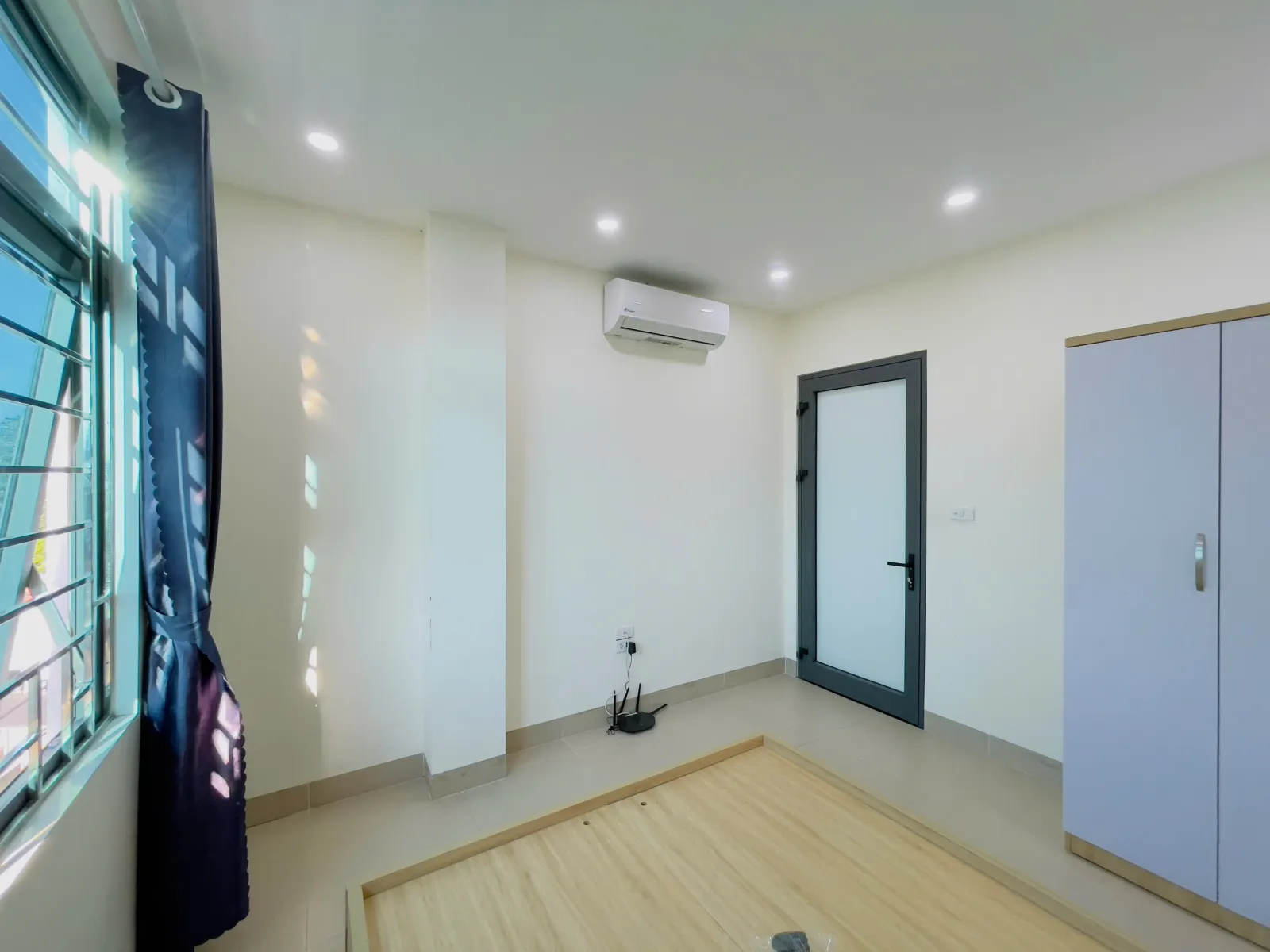 CĂN 2 NGỦ 1 KHÁCH RỘNG THOÁNG ĐỦ ĐỒ Ở NGÕ 192 LÊ TRỌNG TẤN, THANH XUÂN