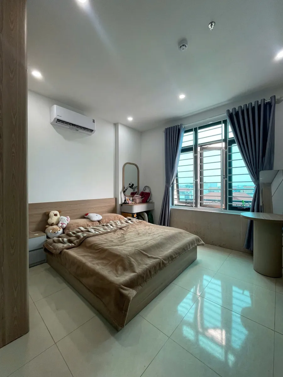 Phòng Full Nội Thất – Thang Máy – Nghĩa Lộ Yên Nghĩa