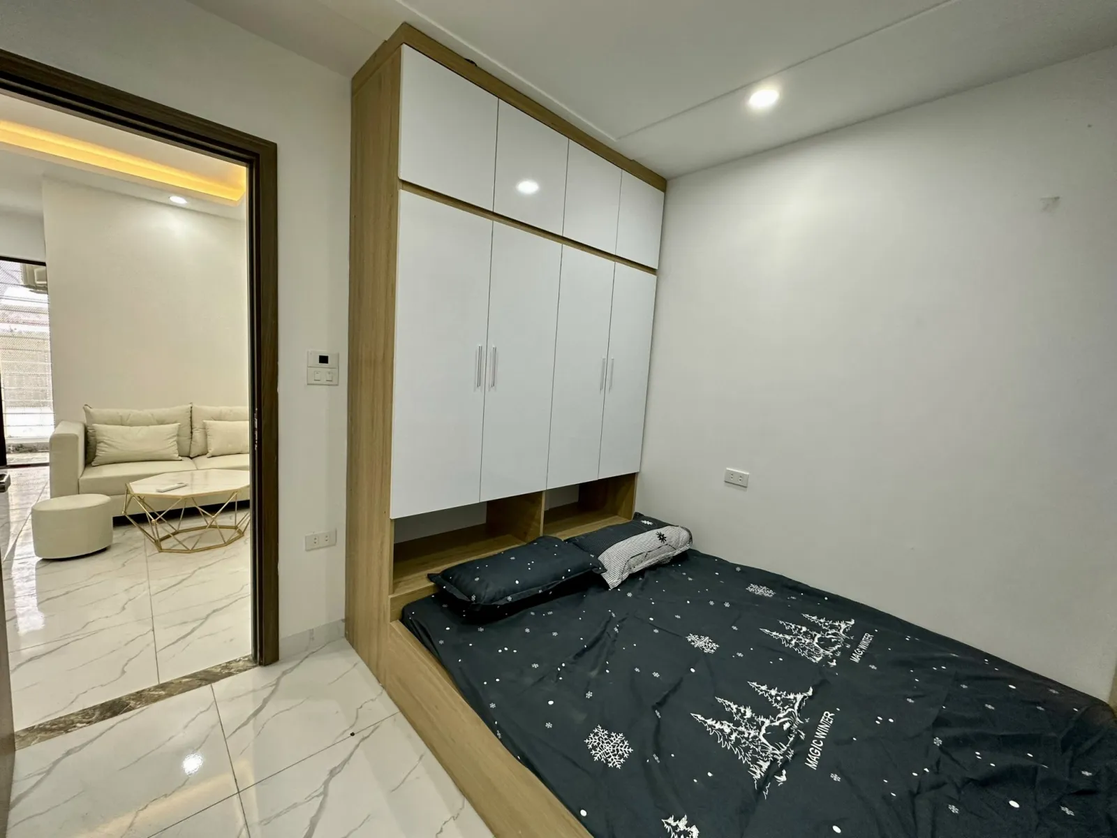 Căn 2N1K Full Nội Thất – Nuôi Pet – Lạc Long Quân Tây Hồ