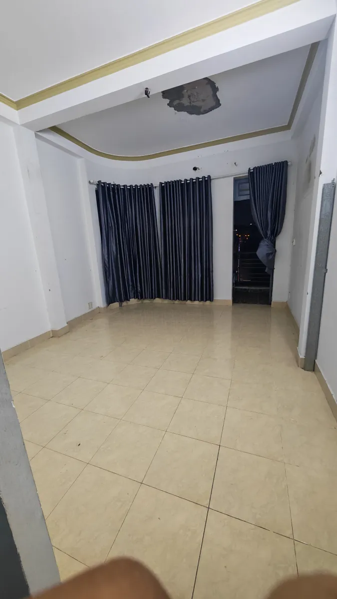 Cho thuê phòng ngay tại 384 Nguyễn Duy Dương, Quận 10, TP Hồ Chí Minh