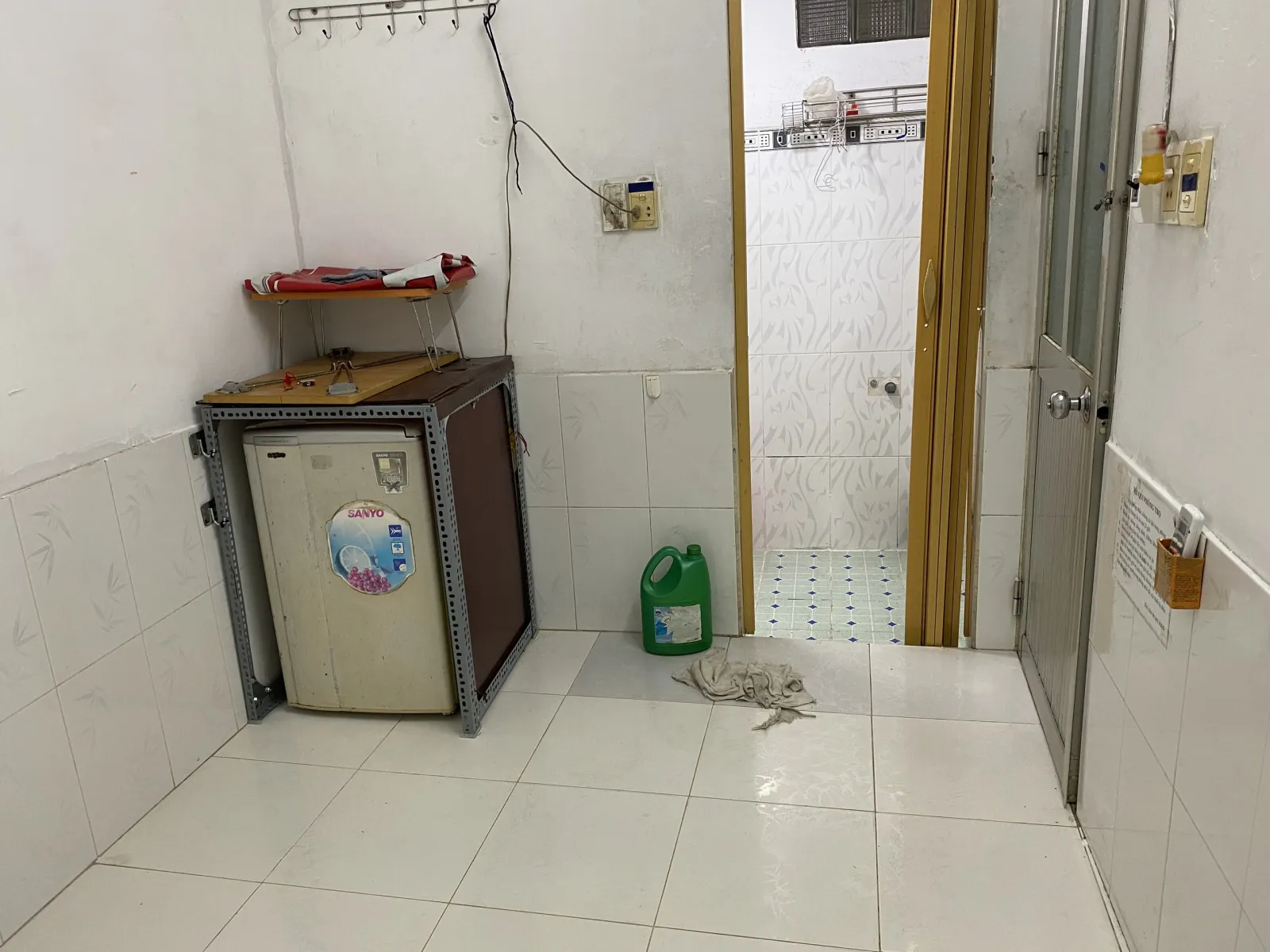 CHO THUÊ PHÒNG LẦU ĐÚC TẠI ĐƯỜNG CÁCH MẠNG THÁNG 8, P11, QUẬN 3