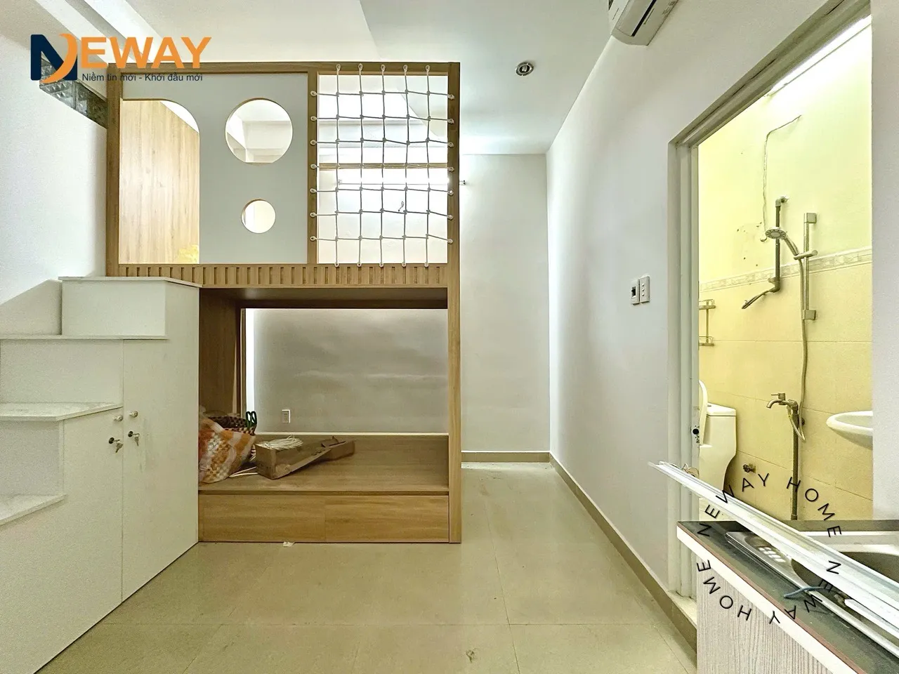 KHÔNG THỂ BỎ LỠ! PHÒNG DUPLEX, BAN CÔNG TẠI Tân Sơn nhì