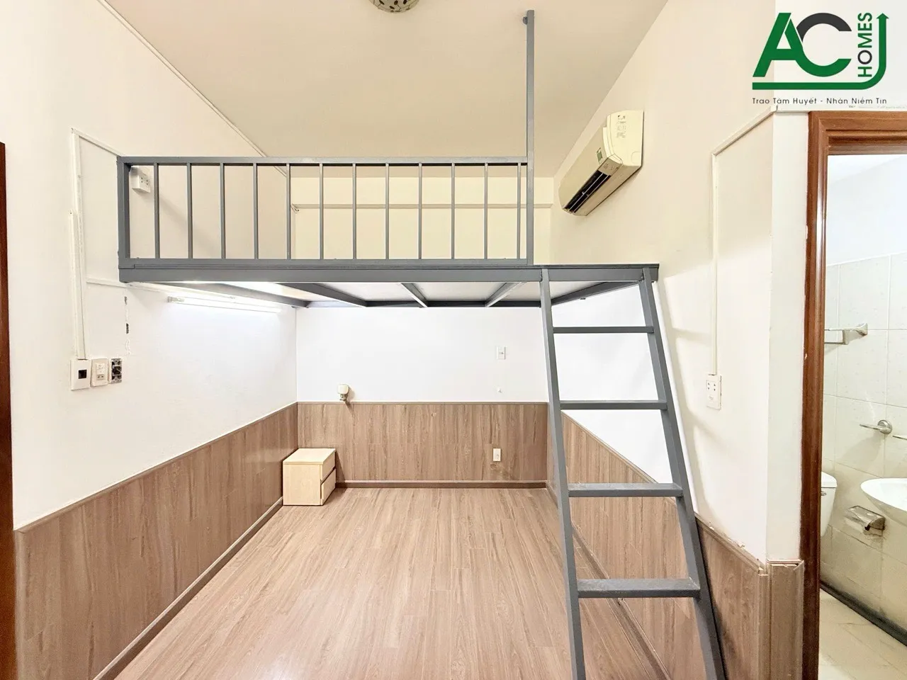 KHAI TRƯỜNG TOÀ NHÀ MỚI XÂY NGAY EMART PHAN HUY ÍCH