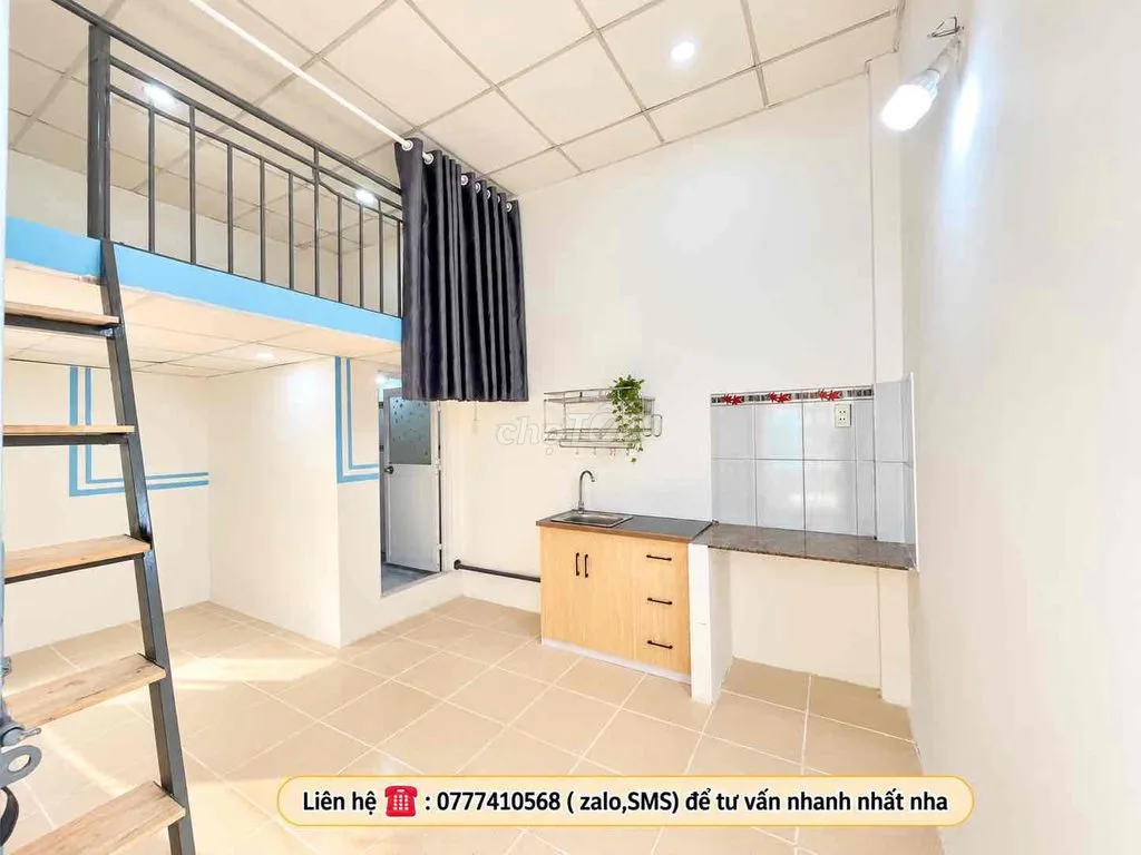 PHÒNG GIÁ RẺ CỬA SỔ TRỜI SIÊU THOÁNG NGAY CÔNG VIÊN LÀNG HOA